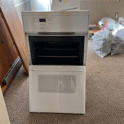 Maytag 24 In Built In Gas Range With Stovetop Hood