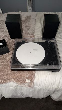 Audio-Technica AT-LP120X Record Player