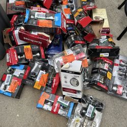 Locks house doors I have all these locks  Give me good offer  Thank