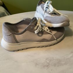 Clarks MI-X women's soft suede leather lace-up sneakers size 8M