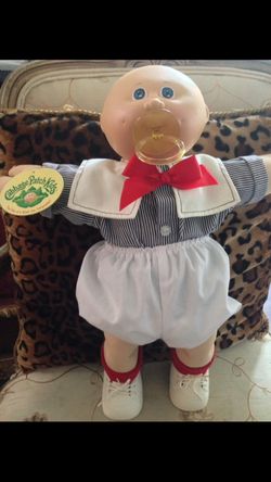 VINTAGE CABBAGE PATCH KID DOLLS PLENTY TO CHOOSE FROM