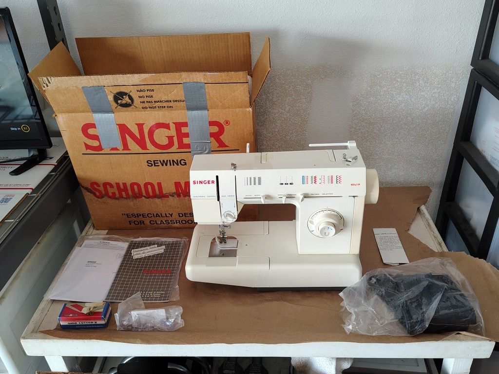 Singer Sewing Machine 5830C w Foot Pedal - New, Never Used