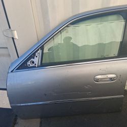 Cadillac DTS Driver door