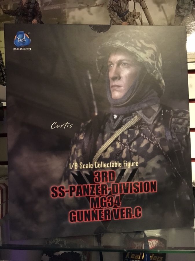 1/6 Action Figure DID WWII 3rd SS-Panzer-Division MG34 Gunner Ver. C "Curtis"