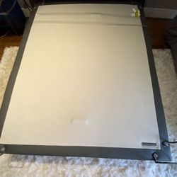  Reverie  Motion signature Queen Adjustable Base 