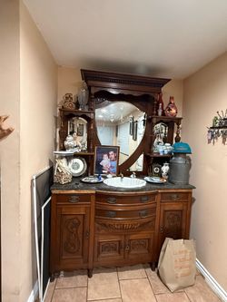 Restroom sink/vanity