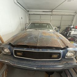 1975 Ford Mustang