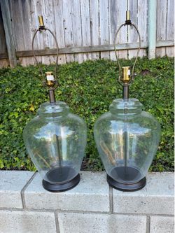 Pair of ginger jar lights LARGE..$25 for pair
