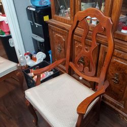 Dining table With 6 Chairs