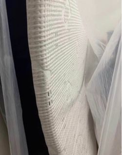 SEALY KING SIZE MATTRESS