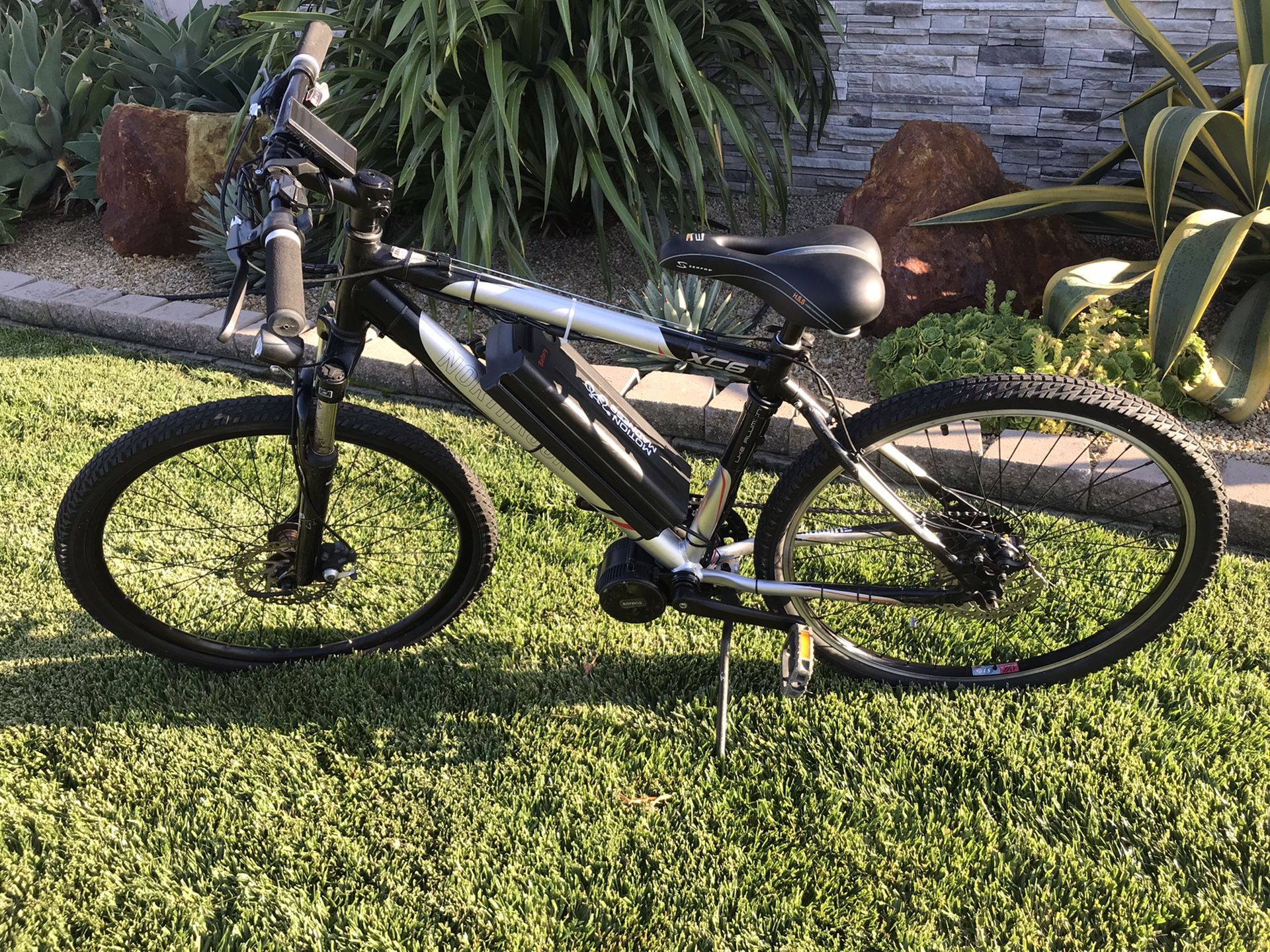 Northrock Mid Drive Electric Bike 750watt