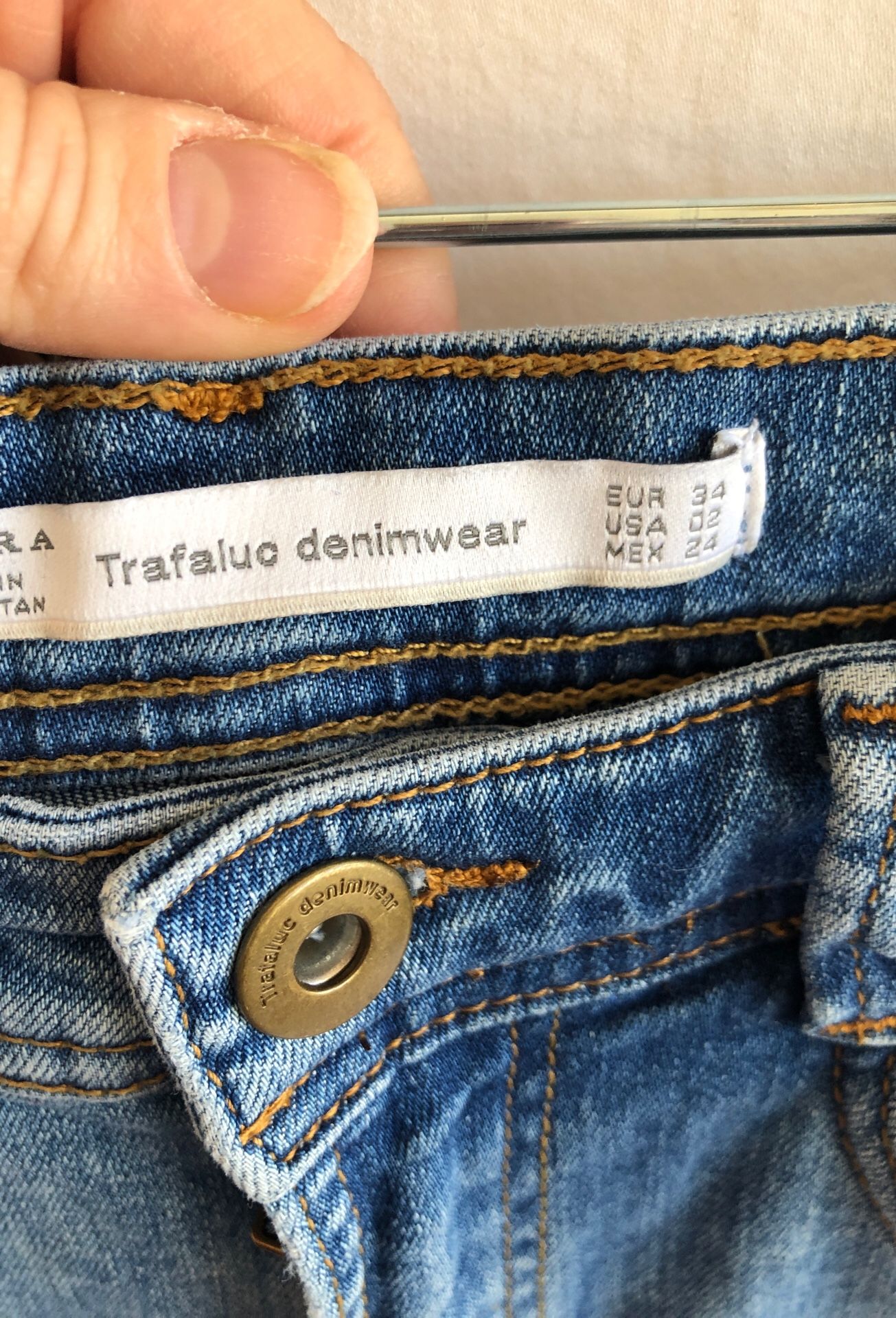 Lot of 5 Zara Denim Jeans. 4 size 34, 1 size 32