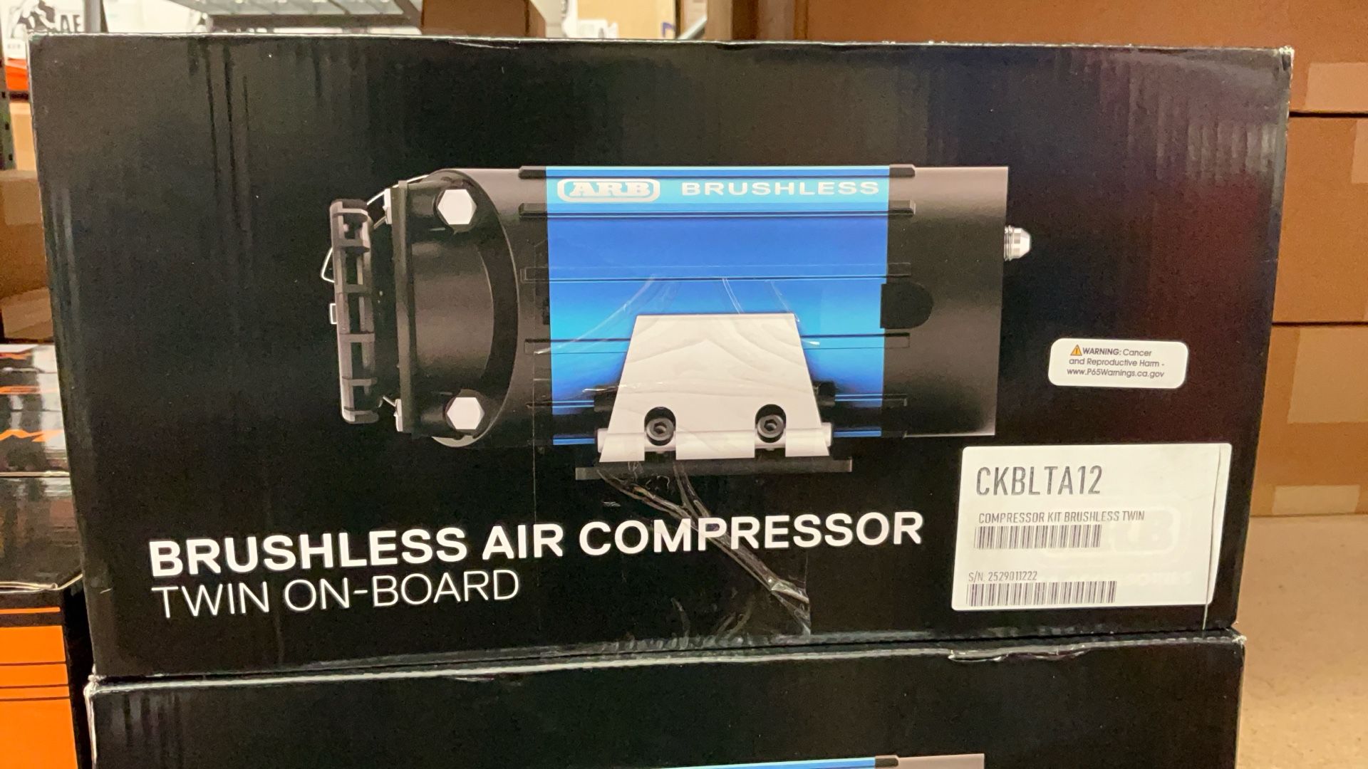 ARB On-Board High Performance 12 V Twin Air Compressor CKBLTA12