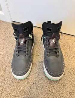 Nike Jordan Spizike GG Boys sneakers Size 7.5Y