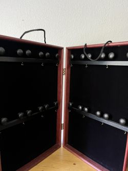 Jewelry Display Case Marquee