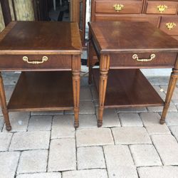 Heritage End Table Stands 