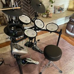 Electronic Drums- Roland TD-15 vDrums