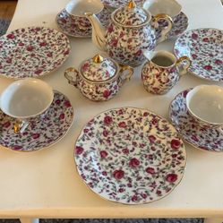 Children’s Vintage Tea Set