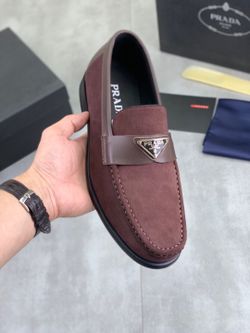 Prada Men’s Leather Shoes With Box 2026 New