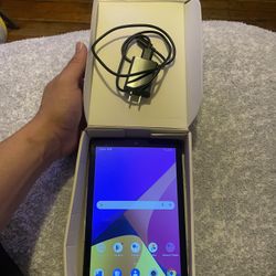 TCL Tab 8 le