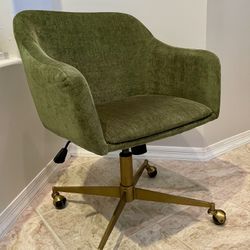 WORLD MARKET GREEN OFFICE CHAIR