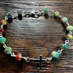 Handmade Delicate Beaded Bracelet with Dyed Agate.