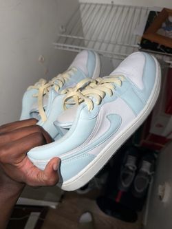 Low top 1s