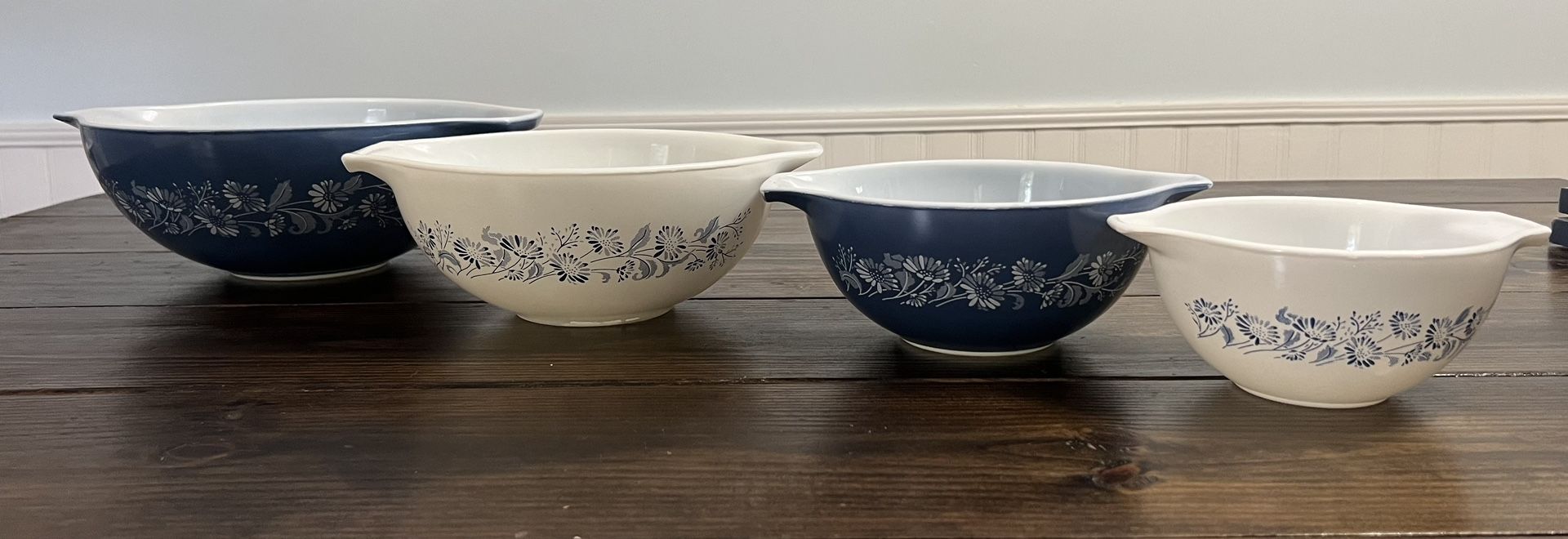 Vintage blue & white Pyrex Mixing Bowls