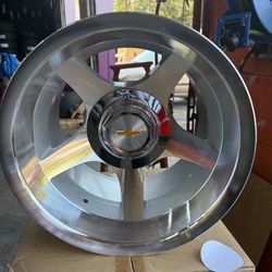 🔥 FOR SALE – 1510 5-Lug Wheel & Tire Package 🔥