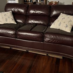 3 seater leather sofa with pull out bed