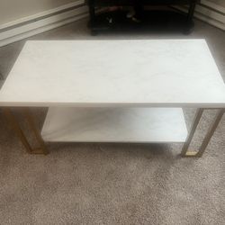 Coffee Table And Matching Side Table Set