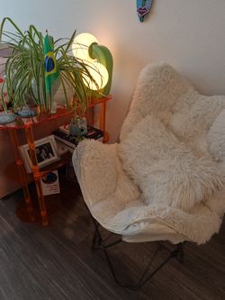White faux-fur butterfly accent chair