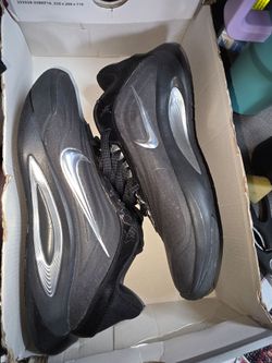 Nike Aja basketball shoes