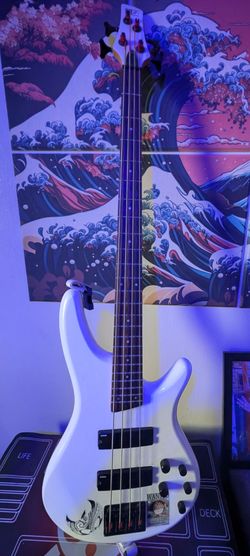 O.B.O. - Ibanez SDGR SR250 Active 4-String Bass (White) - Fast Neck, Huge Tone