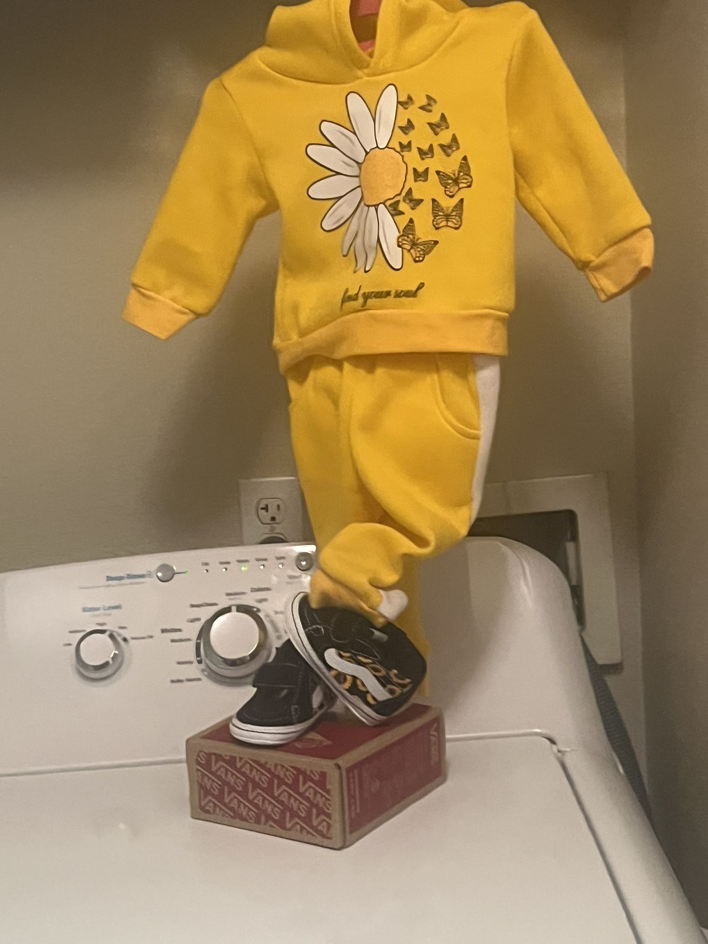 Baby Sun Flower Outfit