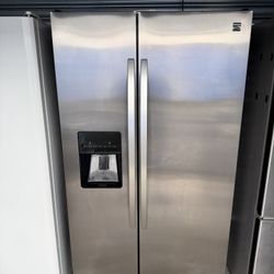 Kenmore Refrigerator 