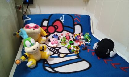 Mario Bros Lot Of 16 Pieces