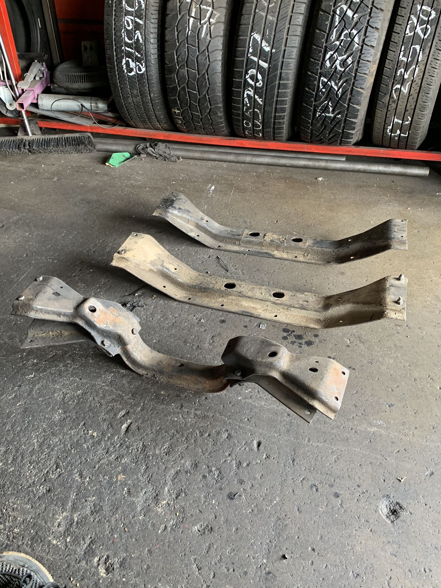 1(contact info removed) Blazer k5 Transmission Crossmember And Engine