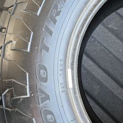 Set of 4 Toyo Open Country III Tires. Size 35X18 Rim.