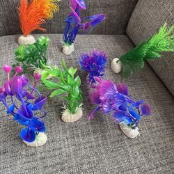 8 Pieces Aquarium Fish Tank Decorations