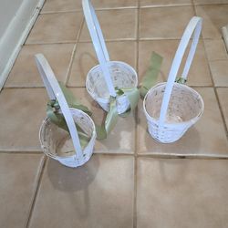 Flower baskets x 3