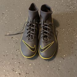 Brand New: Nike Mercurial Soccer/Football Cleats.