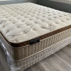King Organic Cloud Edition Europillow Top 12inch Mattress!!