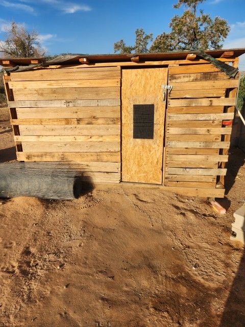 Chicken Coop 200 Obo