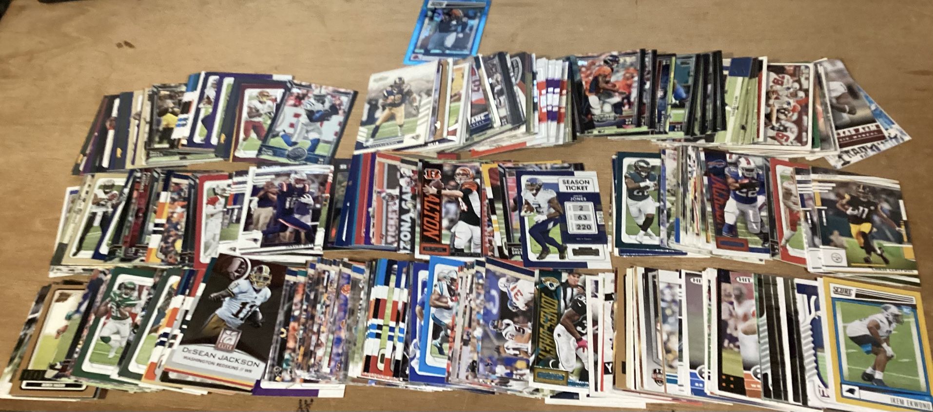 475 NFL Football cards from 2000s through 2010s