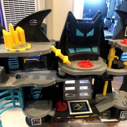 Batman Batcaves