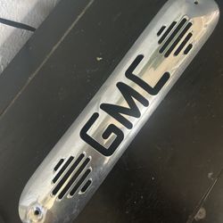 GMC third light cover
