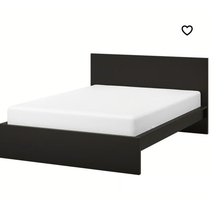 Ikea Malm QUEEN bed. Like New