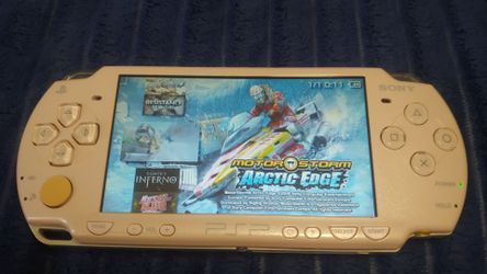 Psp game console pink 30gb