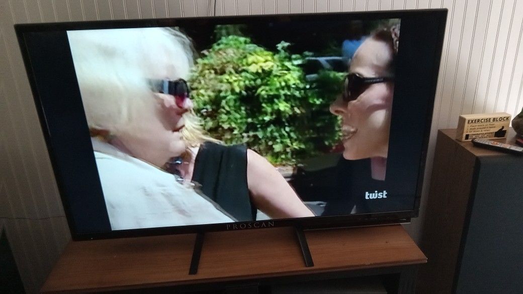 55 Inch Proscan TV.. Great Picture